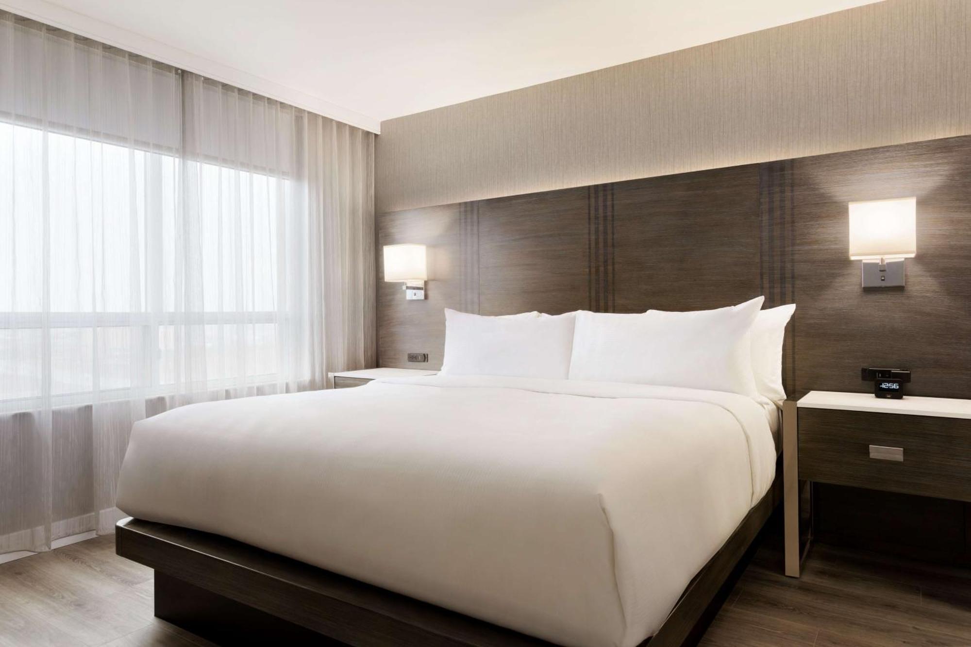 Embassy Suites By Hilton Toronto Airport Eksteriør bilde