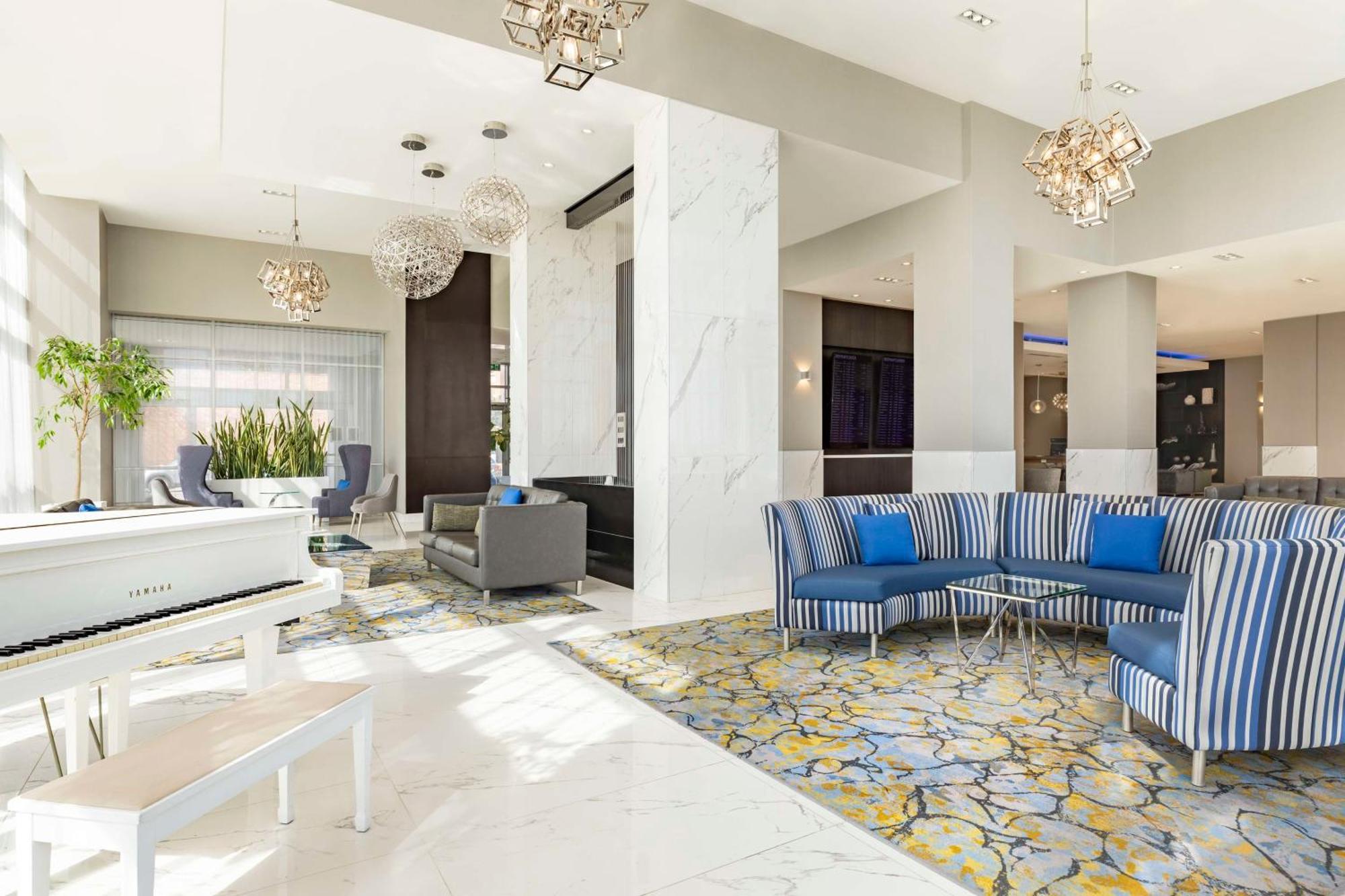 Embassy Suites By Hilton Toronto Airport Eksteriør bilde