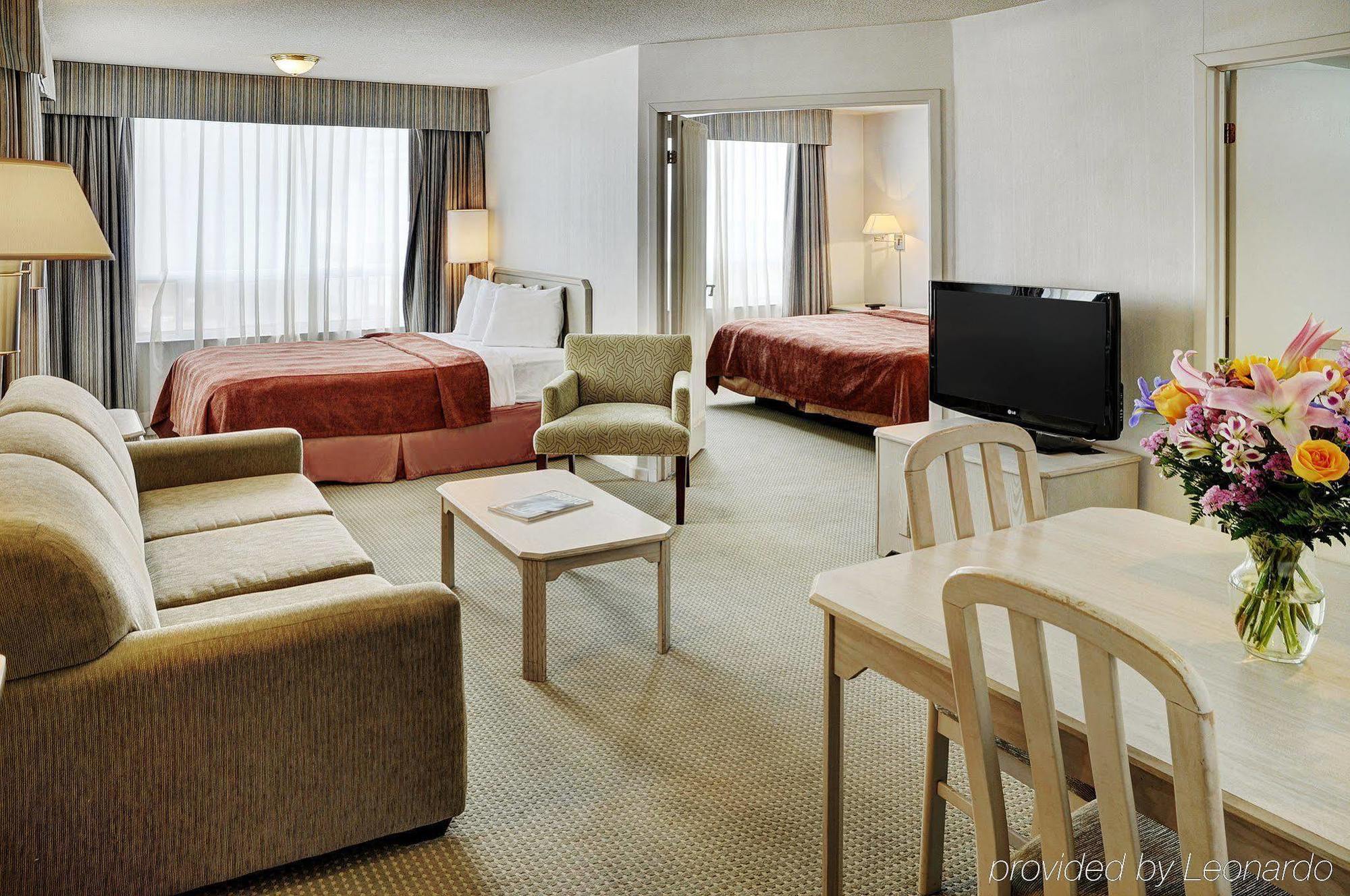 Embassy Suites By Hilton Toronto Airport Eksteriør bilde